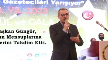 Başkan Güngör, Basın Mensuplarına Ödüllerini Takdim Etti.
