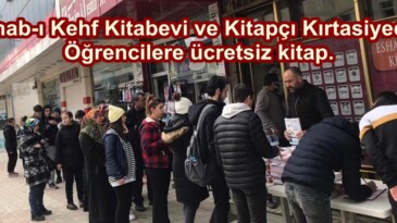 Eshab-ı Kehf Kitabevi ve Kitapçı Kırtasiyeden Öğrencilere ücretsiz kitap.