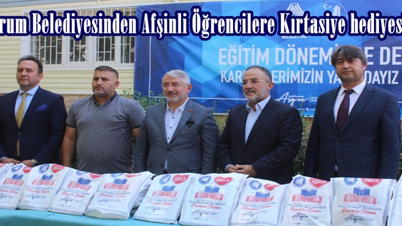 Çorum Belediyesinden Afşinli Öğrencilere Kırtasiye hediyesi.