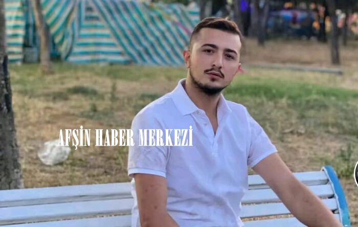 Muhammet Ayhan vefat etti.