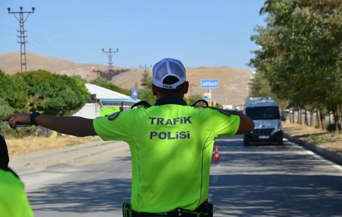 Afşin Polisi Motosiklet denetimlerini aralıksız sürdürüyor.