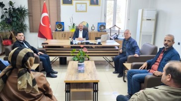 Afşin’de görev yapan Basın Mensuplarından Belediye Başkanı Koray Kıraç’a ziyaret.