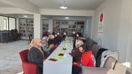 Afşin’de Anneler ve Çocukları Afşin Diyanet Gençlik Merkezinde Bir Araya Geldi.