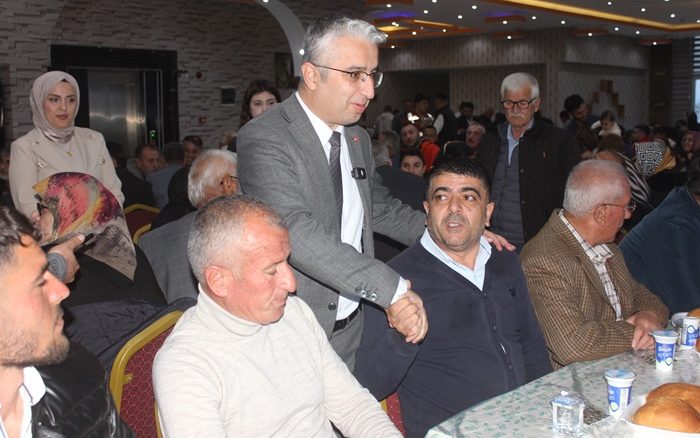 Afşin CHP İftarına Ekrem İmamoğlu’nun İptal edilen Diploması damga vurdu.