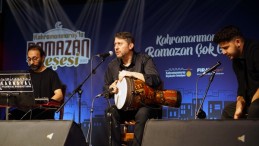 Mustafa Demirci’den İlahi Dinletisi