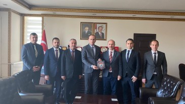 36. Vergi Haftası İlçemiz Afşin’de de ziyaret ve bilgilendirmelerle kutlandı.