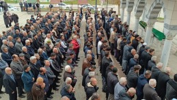 Çöteli Ali Başpınar son yolculuğuna uğurlandı.