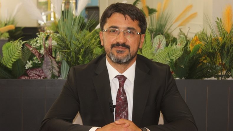 Hakan Topaktaş, Afşin Esnaf ve Sanatkarlar Odası Başkanlığına Adaylığını açıkladı.