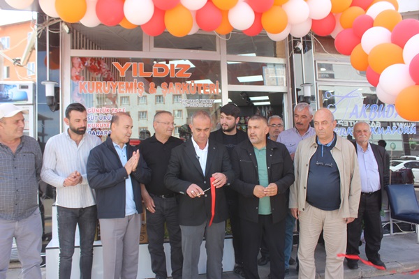 Afşin’de Yıldız Kuruyemiş için açılış töreni düzenlendi.