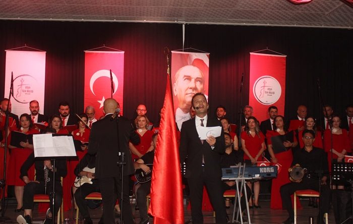 Afşin Türk Müziği Topluluğundan Eşsiz 19 Mayıs Konseri.