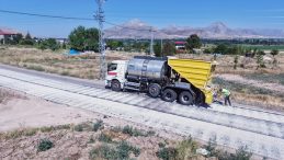 Büyükşehir Afşin’de Bir Grup Yolunu Daha Yeniliyor.