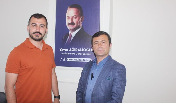 Merkez Yayın Grubundan Anahtar Parti’ye hayırlı olsun ziyareti.