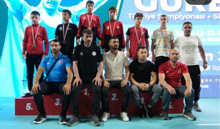 Afşinli Sporcular Madalyalar ve Şampiyonluklarla döndüler.
