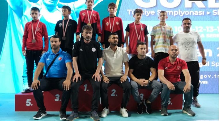 Afşinli Sporcular Madalyalar ve Şampiyonluklarla döndüler.