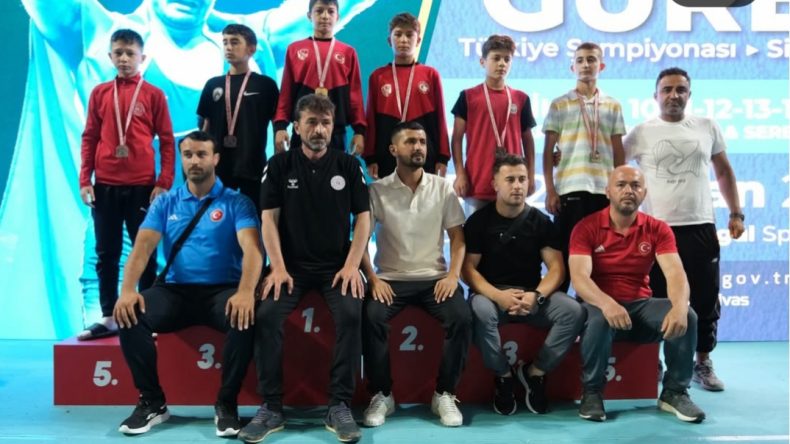 Afşinli Sporcular Madalyalar ve Şampiyonluklarla döndüler.