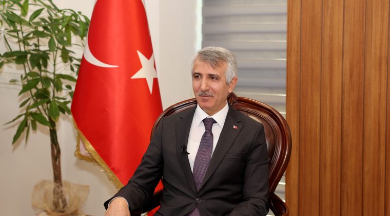 Vali Mükerrem Ünlüer’in 15 Temmuz Demokrasi ve Millî Birlik Günü Mesajı.