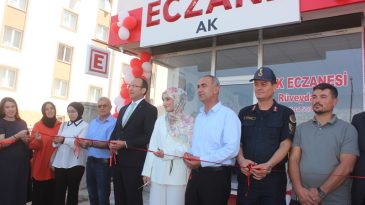 Afşin’de Ak Eczanesi için açılış töreni düzenlendi.