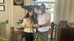 Eğitim dostu İşadamı Hamit Bülent Eken’den LGS Şampiyonuna Eğitim Desteği.