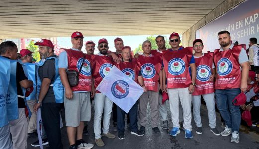 Eğitim Bir Sen Afşin ilçe Başkanlığı üyeleri Ankara’da Memur Eylemine katıldı.