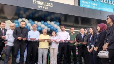 MT Gelecek Sigorta son günlerin en görkemli açılışı ile hizmet vermeye başladı.
