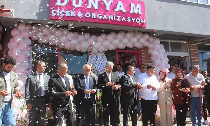 Afşin’de DÜNYAM Çiçek ve Organizasyon için açılış töreni düzenlendi.