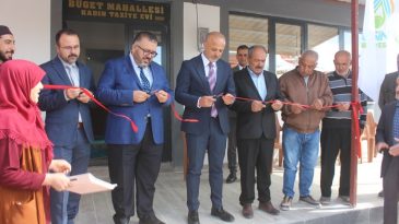 İşadamı Nazmi Yetgin tarafından Büğet Mahallesinde yaptırılan Taziye Evi ve İmam Lojmanı açıldı.