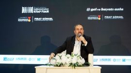 10.Kitap Fuarı’nın İlk Konuğu Genel Başkan Yardımcısı Mustafa Şen Oldu.