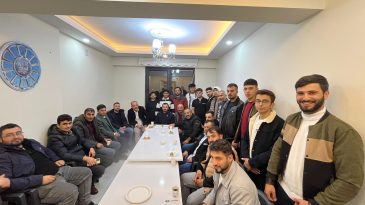 Afşin’de Anahtar Partiye katılımlar sürüyor.