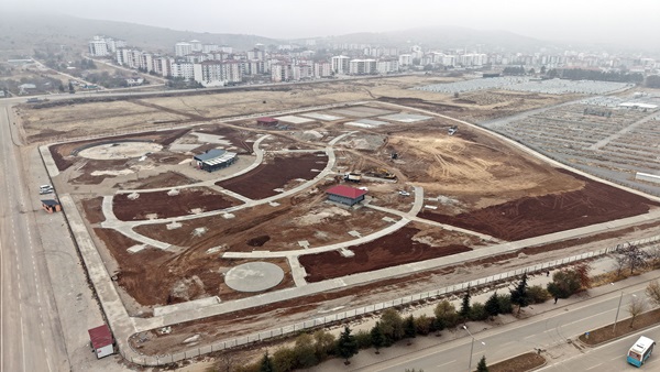 Afşin’e Yeni Nefes; Millet Bahçesi Baştan Sona Yenileniyor.