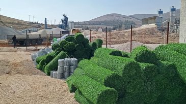 Kardeşler Tel-Çit Yaz,Kış demeden hizmet vermeye devam ediyor.