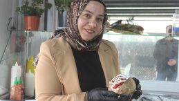 Kumpir, Afşin’de farklı damak tadı arayanlar için hizmet vermeye devam ediyor.