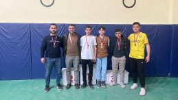 ÇOBANBEYLİ ŞEHİT FEDAİ SÖYLER ÇOK PROGRAMLI ANADOLU LİSESİ’NDEN BİLEK GÜREŞİNDE BÜYÜK BAŞARI.