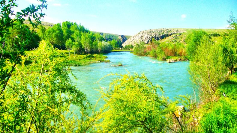 Bölgenin Can damarı; Hurman Çayı!