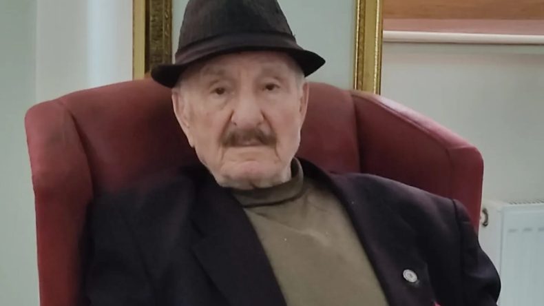 Afşin bir Efsanesini daha kaybetti. Belediye Başkanlarımızdan Doğan Bozkurt vefat etti.