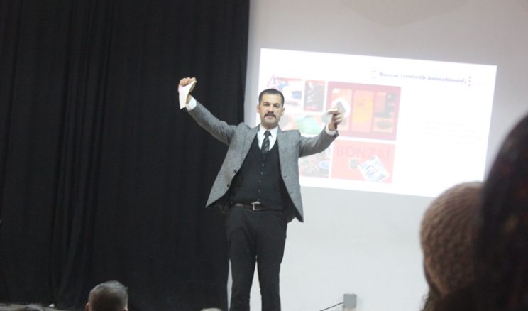 Afşin’de Bağımlılıkla Mücadele semineri verildi.