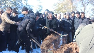 Afşin’in Doğan Dayısı son yolculuğuna uğurlandı.