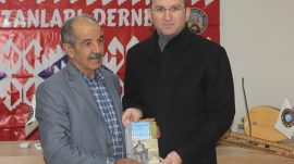 Aşık Ali İhsan Başpınar’ın ilk eseri için imza günü düzenlendi.