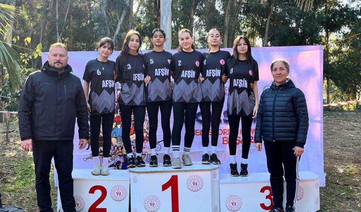 Afşin’in Yıldız Kızlarından Türkiye Şampiyonası Başarısı!