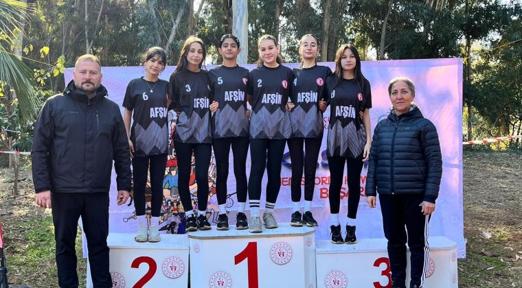 Afşin’in Yıldız Kızlarından Türkiye Şampiyonası Başarısı!