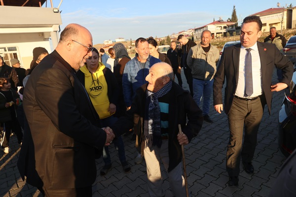 BAŞKAN AKPINAR ALİBEYUŞAĞI MAHALLESİ’NDE 76. MAHALLE TOPLANTISINI GERÇEKLEŞTİRDİ.