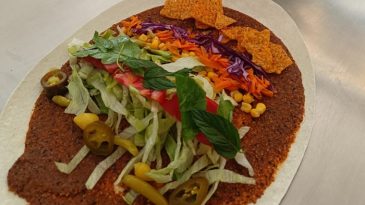 Bugün Afşin’de Adıyörem Çiğköfte’den Çiğköfte yeme günü!