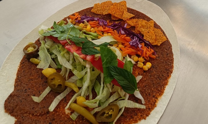 Bugün Afşin’de Adıyörem Çiğköfte’den Çiğköfte yeme günü!