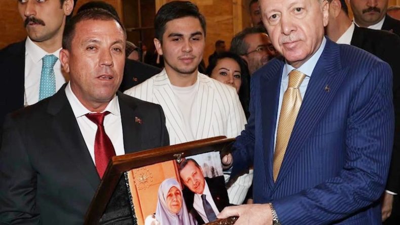 Afşinli İşadamlarından Cumhurbaşkanı Erdoğan’a Doğum Günü Hediyesi!