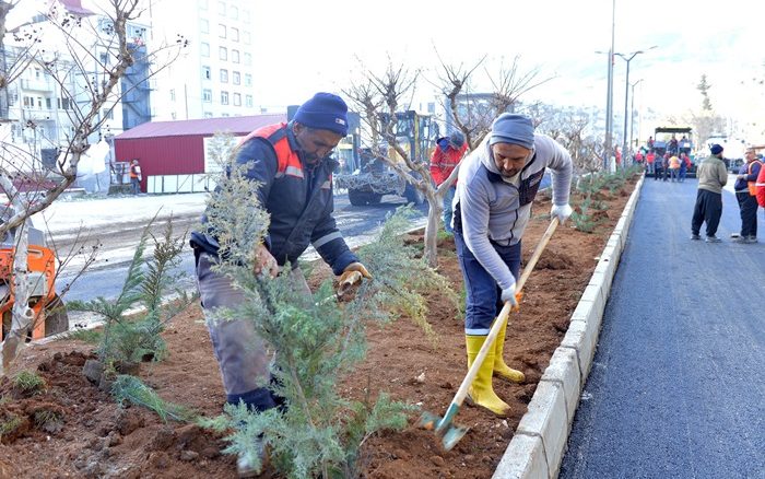 Büyükşehir’den Şehrin Kalbinde Yoğun Çalışma.