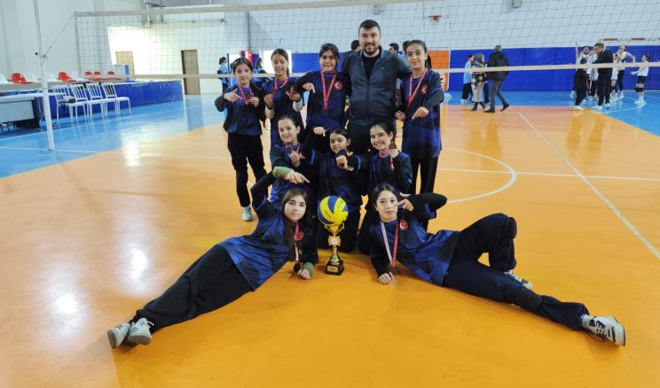 Afşin Mehmet Akif Ersoy Ortaokulu’ndan Büyük Başarı.