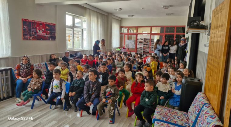 Şehit Hakan Akyar Anadolu Lisesinden “Yeşil Vatan” projesi ile Gönül Köprüsü!