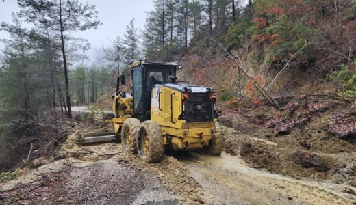 Büyükşehir, Yağışların Oluşturduğu Tahribatları Bir Bir Ortadan Kaldırıyor.