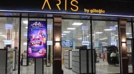Afşin’de ARİS by güloğlu Mağazası kapılarını açtı.