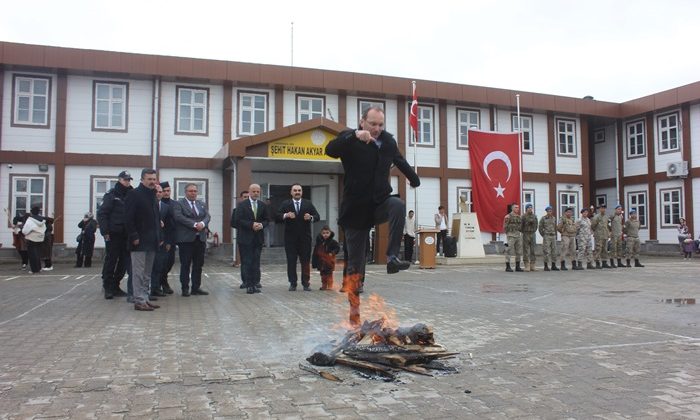 Afşin’de Nevruz Bayramı kutlamaları coşkuyla yapıldı.