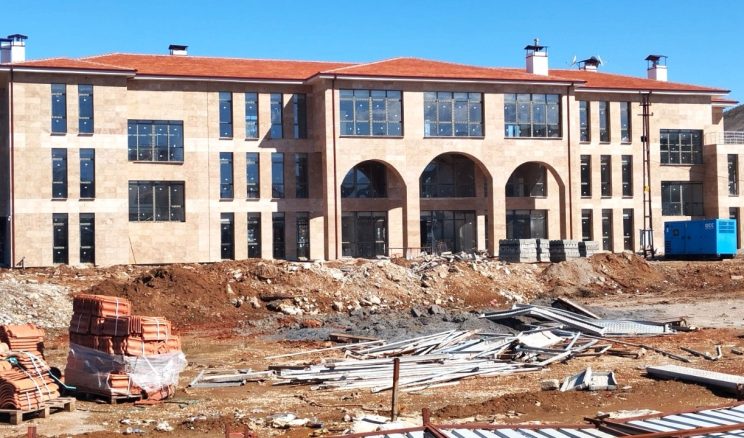 AFŞİN’DE YATIRIMLAR DEVAM EDİYOR.